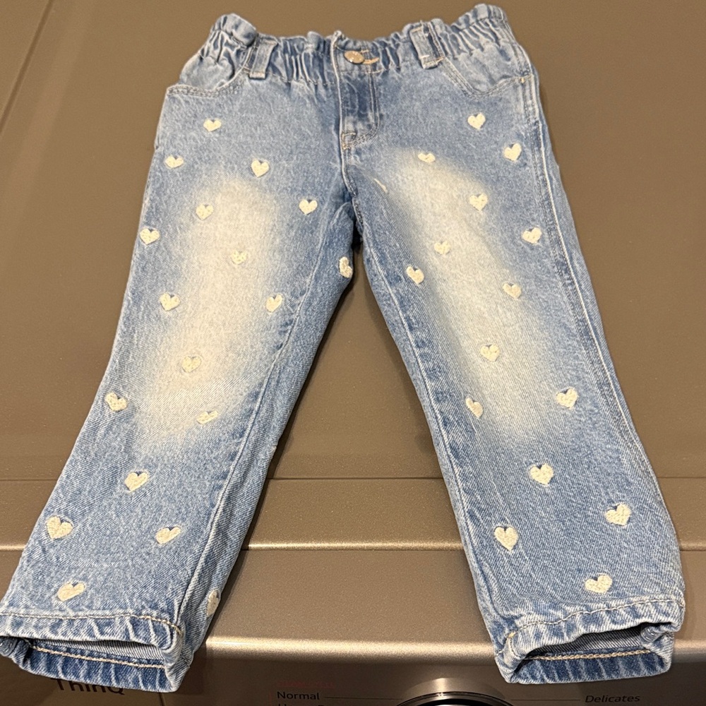 GAP- Kids Light Blue Jeans with White Hearts- Size 3T